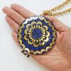 Colar Tibetano Caquinho Azul Corrente Aço Elo Português-106 Banho Ouro
