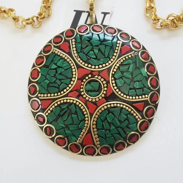 Colar Tibetano Caquinho Verde Vermelho Corrente Aço Banho Ouro Elo Português-106